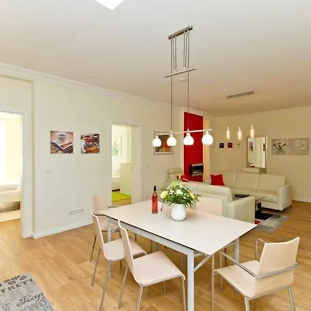 Livia Whg 02 הרינגסדורף